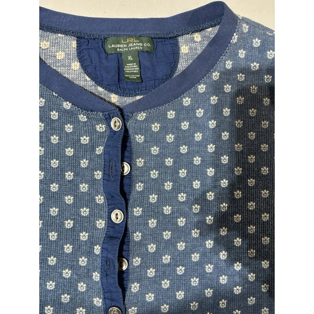 Lauren‎ Jeans Co. Women's Top L/Button Blue Floral XL - Picture 5 of 7